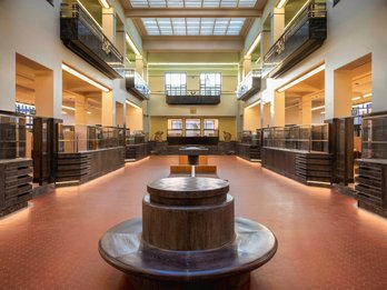 Gemeentehuis van Vorst © kabinet Ans Persoons